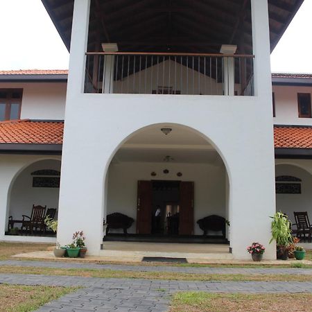 Villa Nilmalee Gampola Exterior foto